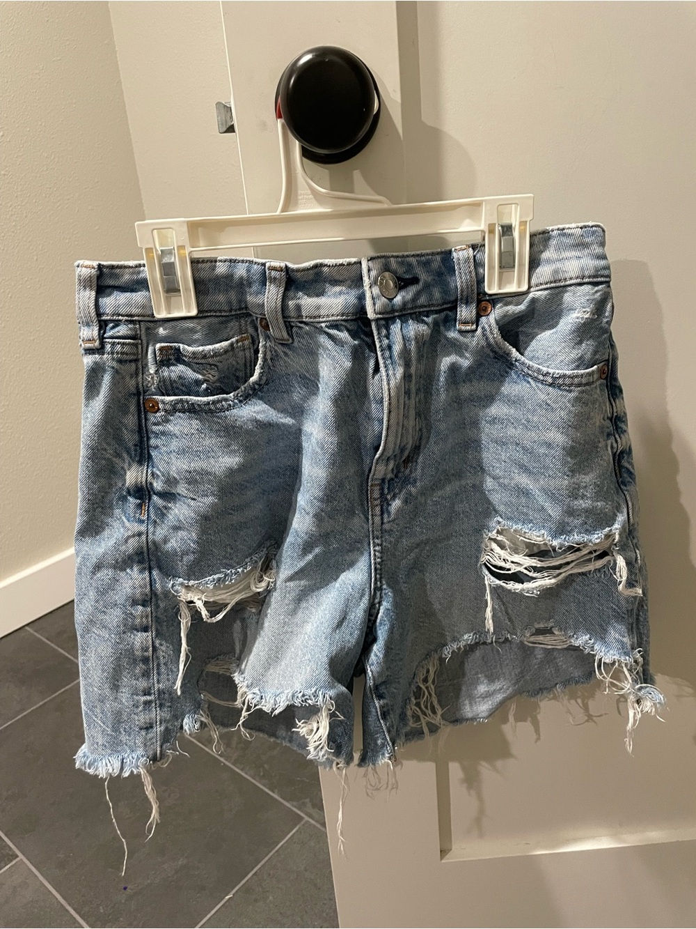 American Eagle Outfitters Light Wash Distressed Denim Shorts